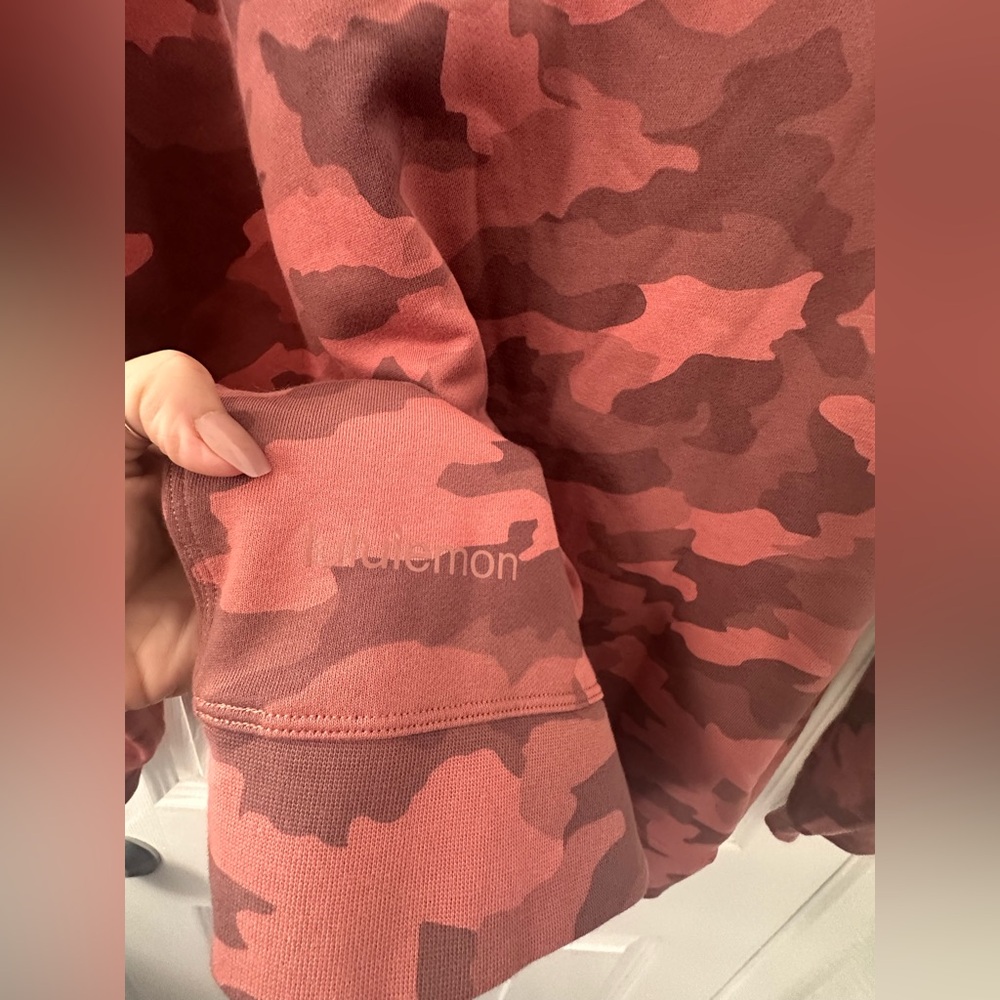 Lululemon Perfectly Oversized Crew- EUC- Heritage 365 Camo Brier Rose - Picture 7 of 8